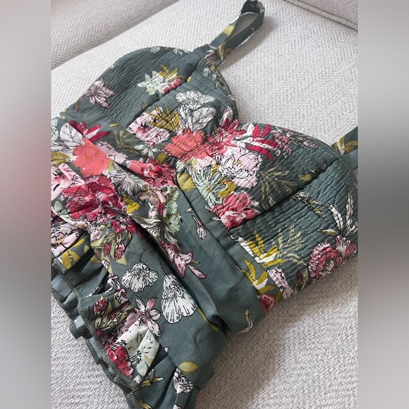 Floral Ruffle Crop Top - Small - Picture 2 of 6
